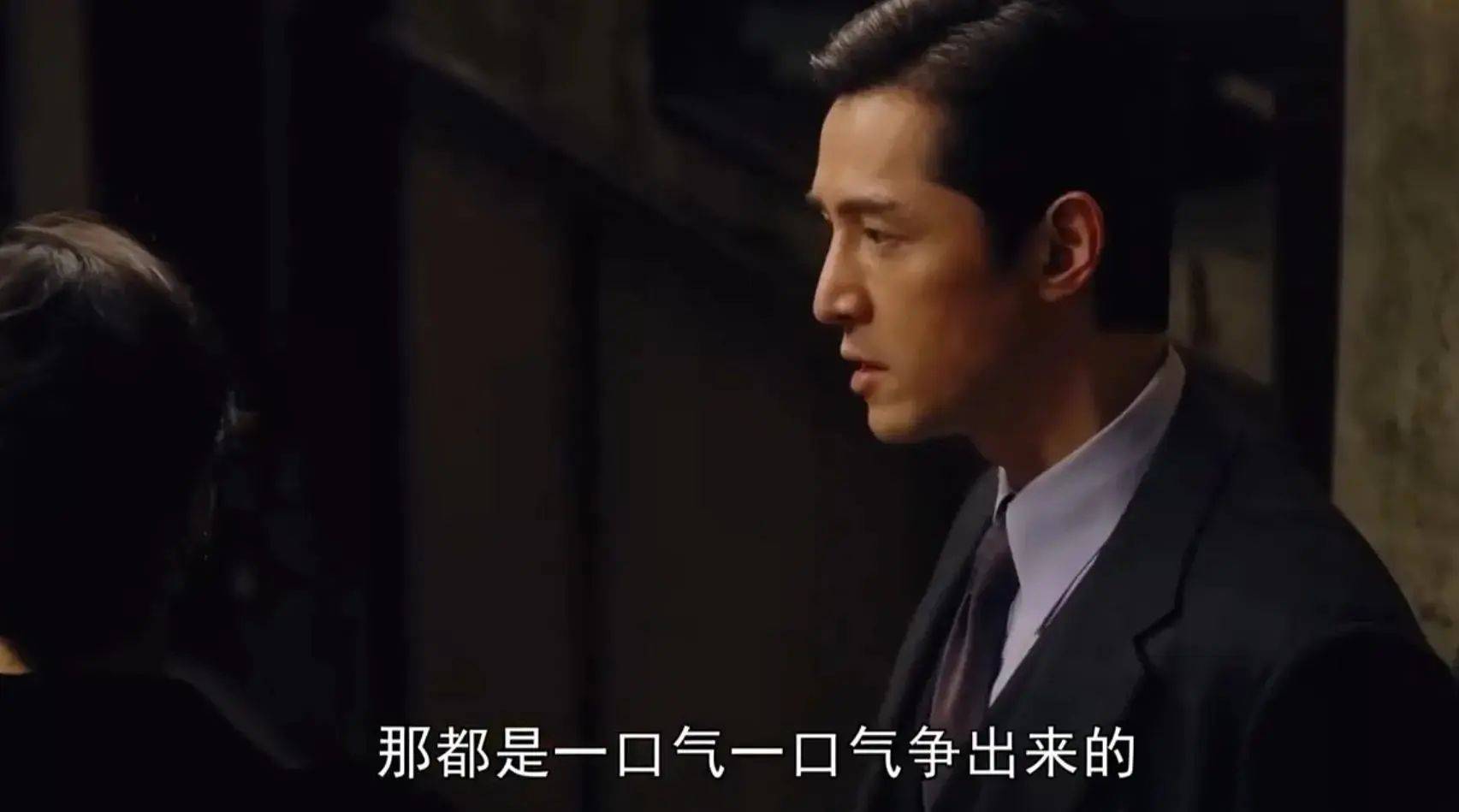 《繁花》大结局：爷叔离世，宝总惨淡收场，让人意外的却是玲子