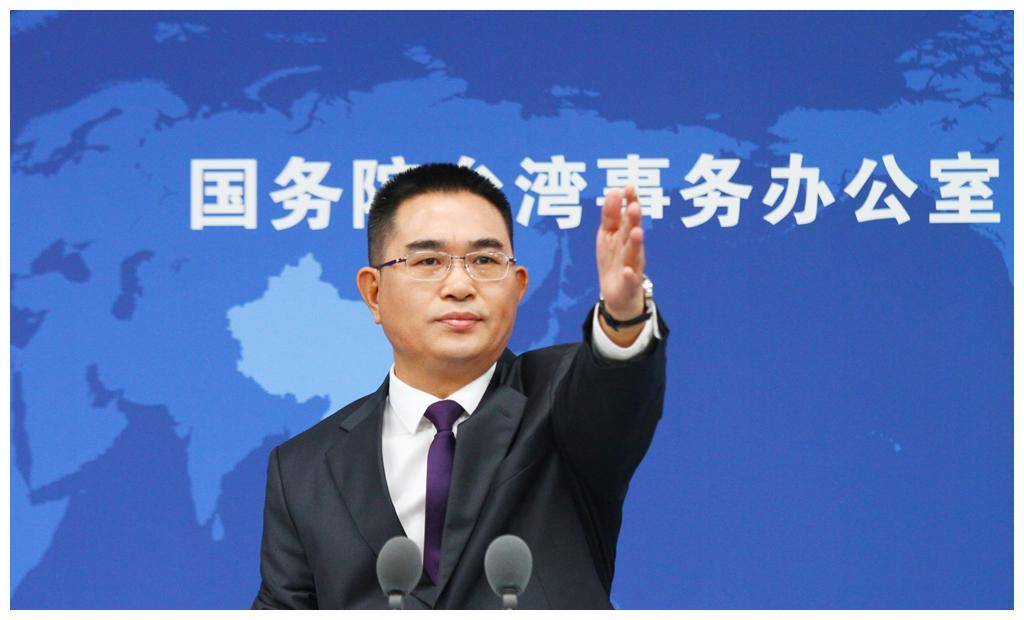 韩媒曝妈妈让具俊晔离婚回韩，大S两次都嫁妈宝男，落寞收场！