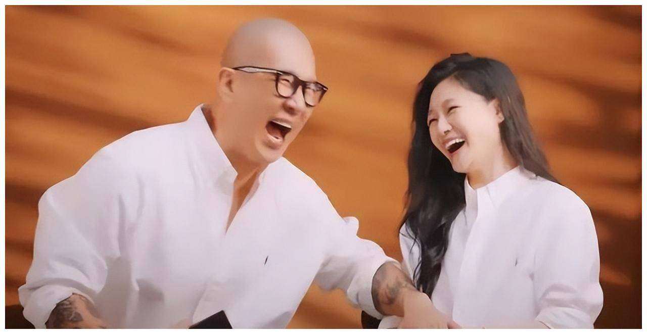 韩媒曝妈妈让具俊晔离婚回韩，大S两次都嫁妈宝男，落寞收场！