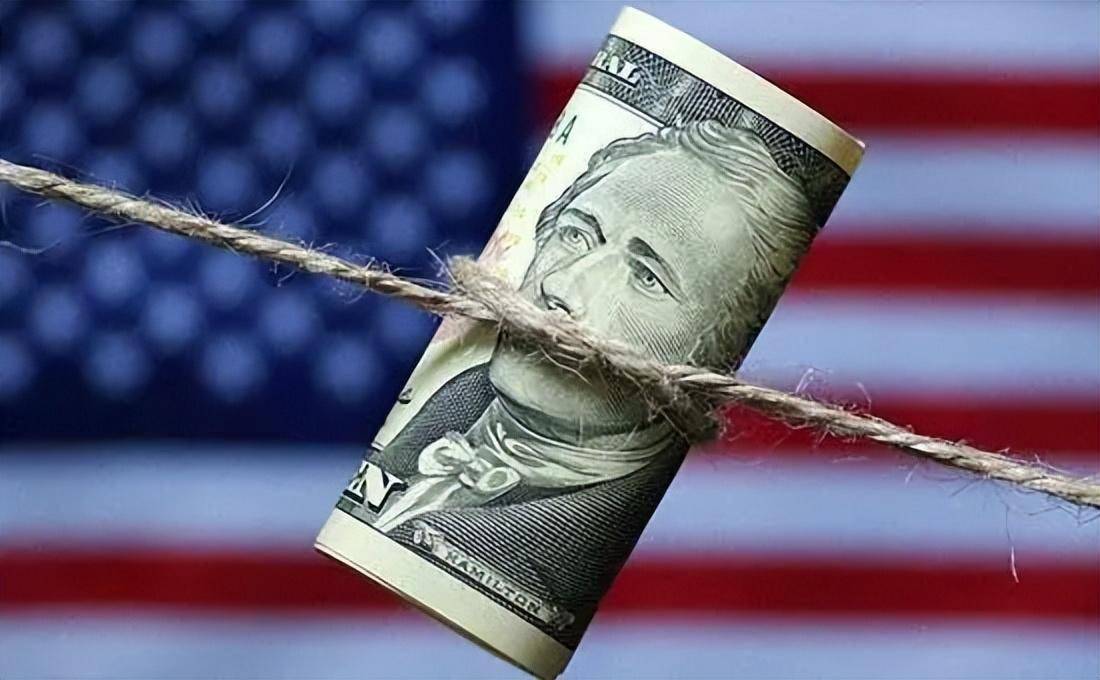 美开始收割日本，刚和中国谈妥，10万亿救市失败！日元创下新低