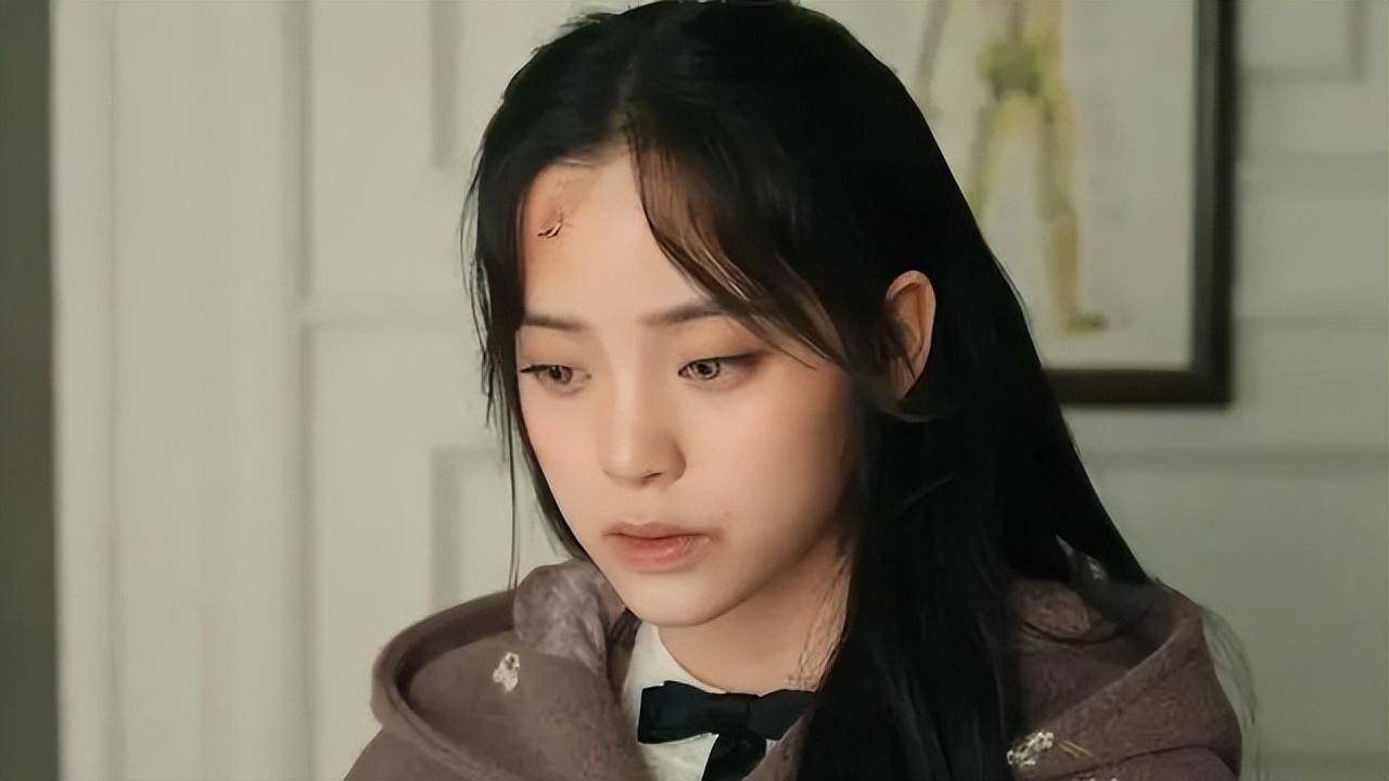因为高伟光，才追了《冰雪谣》，看了几集发现欧阳娜娜也挺香